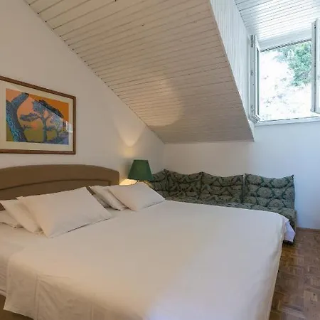 Liberty Apartment *